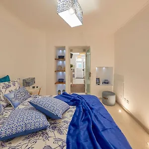 Charming In Adamastor Lisbon! Perfect Location - Super But Calm! Apartamento